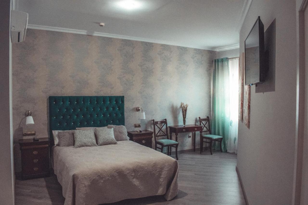 La Morona Hotel Morón de la Frontera Zewnętrze zdjęcie
