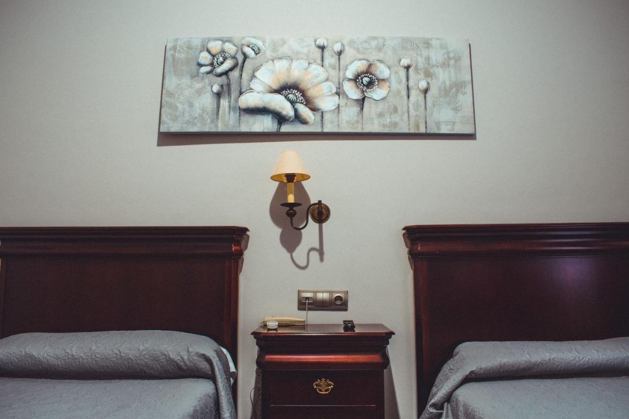 La Morona Hotel Morón de la Frontera Zewnętrze zdjęcie