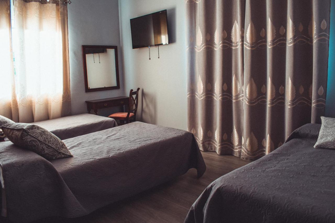 La Morona Hotel Morón de la Frontera Zewnętrze zdjęcie
